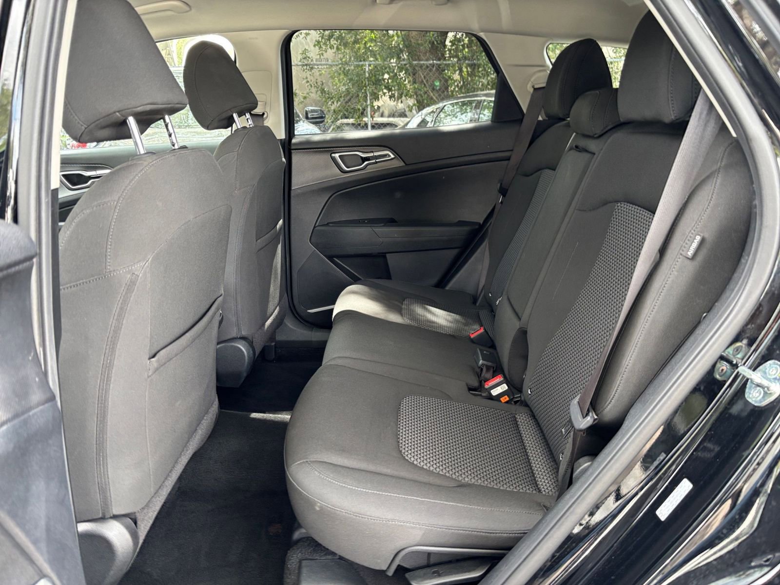Used 2025 Kia Sportage LX FWD image 37