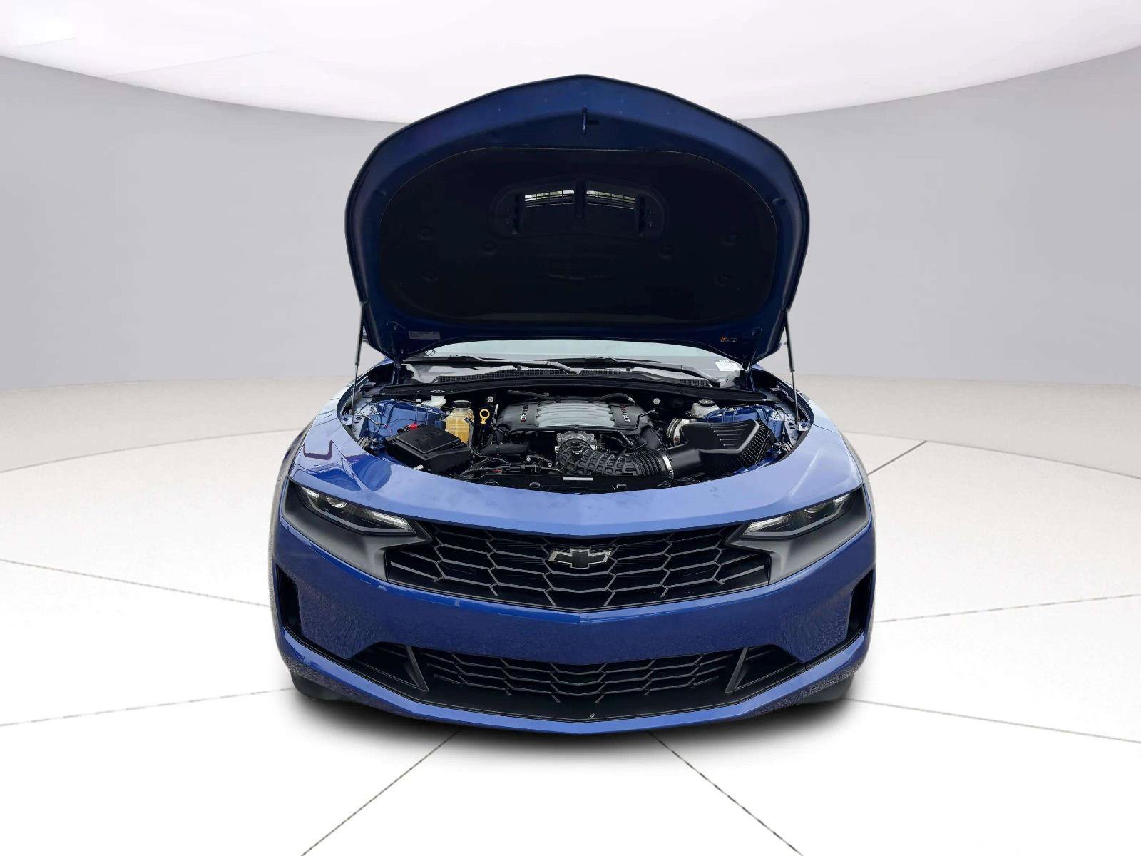 Used 2023 Chevrolet Camaro LT w/ Technology Package RWD image 45