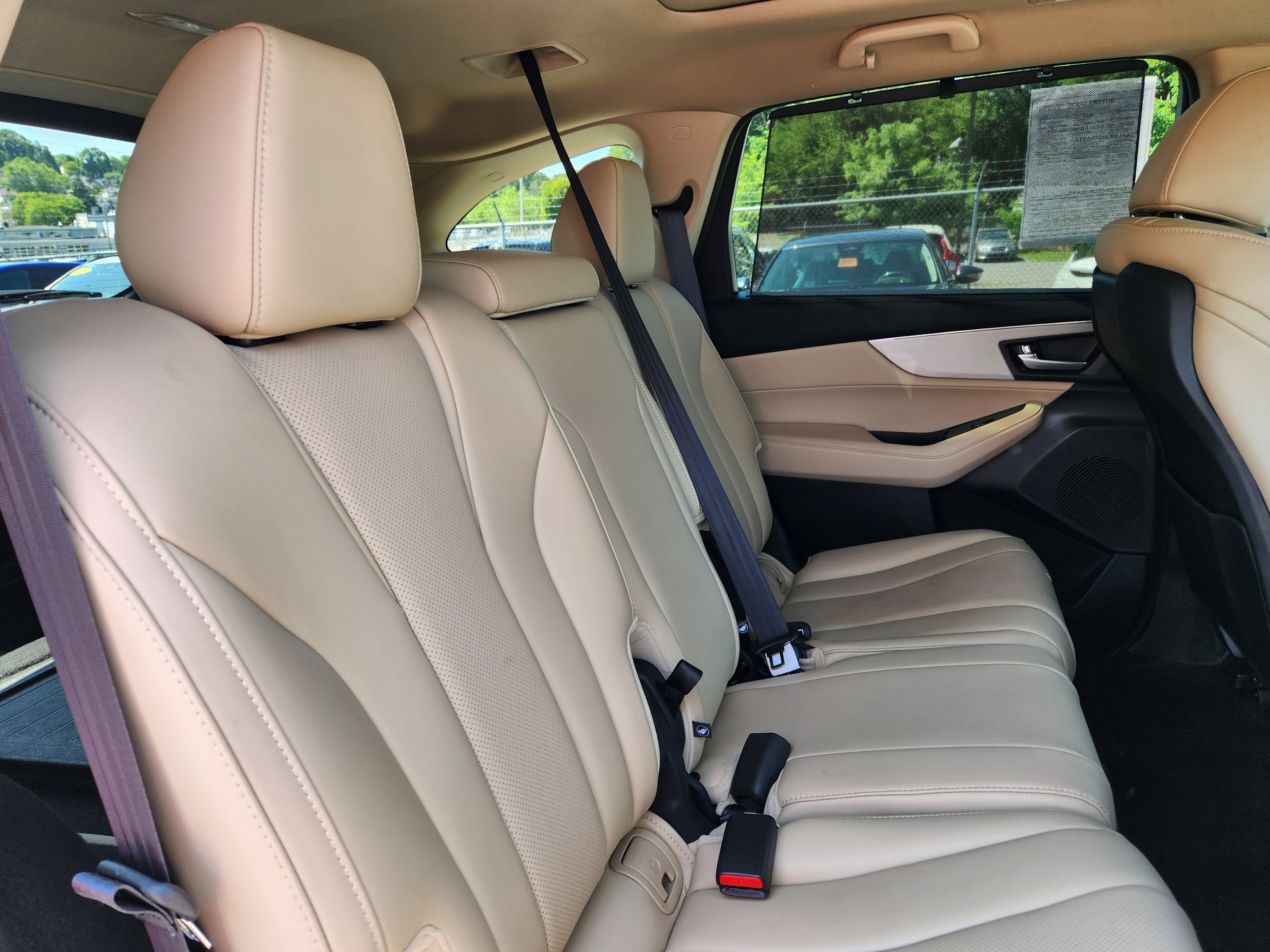 Certified 2023 Acura MDX w/ Technology Package AWD/4WD image 15