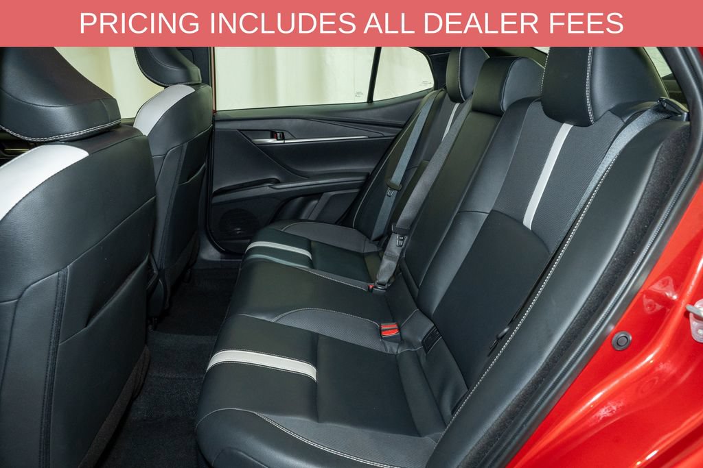 Used 2025 Toyota Camry SE FWD image 8