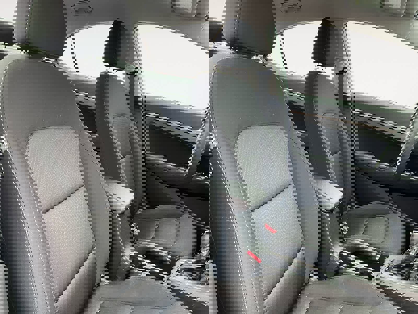 Used 2018 Hyundai Elantra SEL image 13