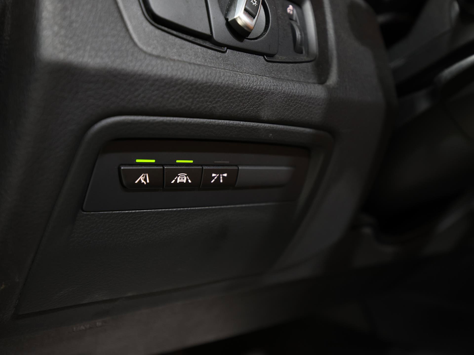 Used 2019 BMW 430i Convertible w/ Convenience Package image 25