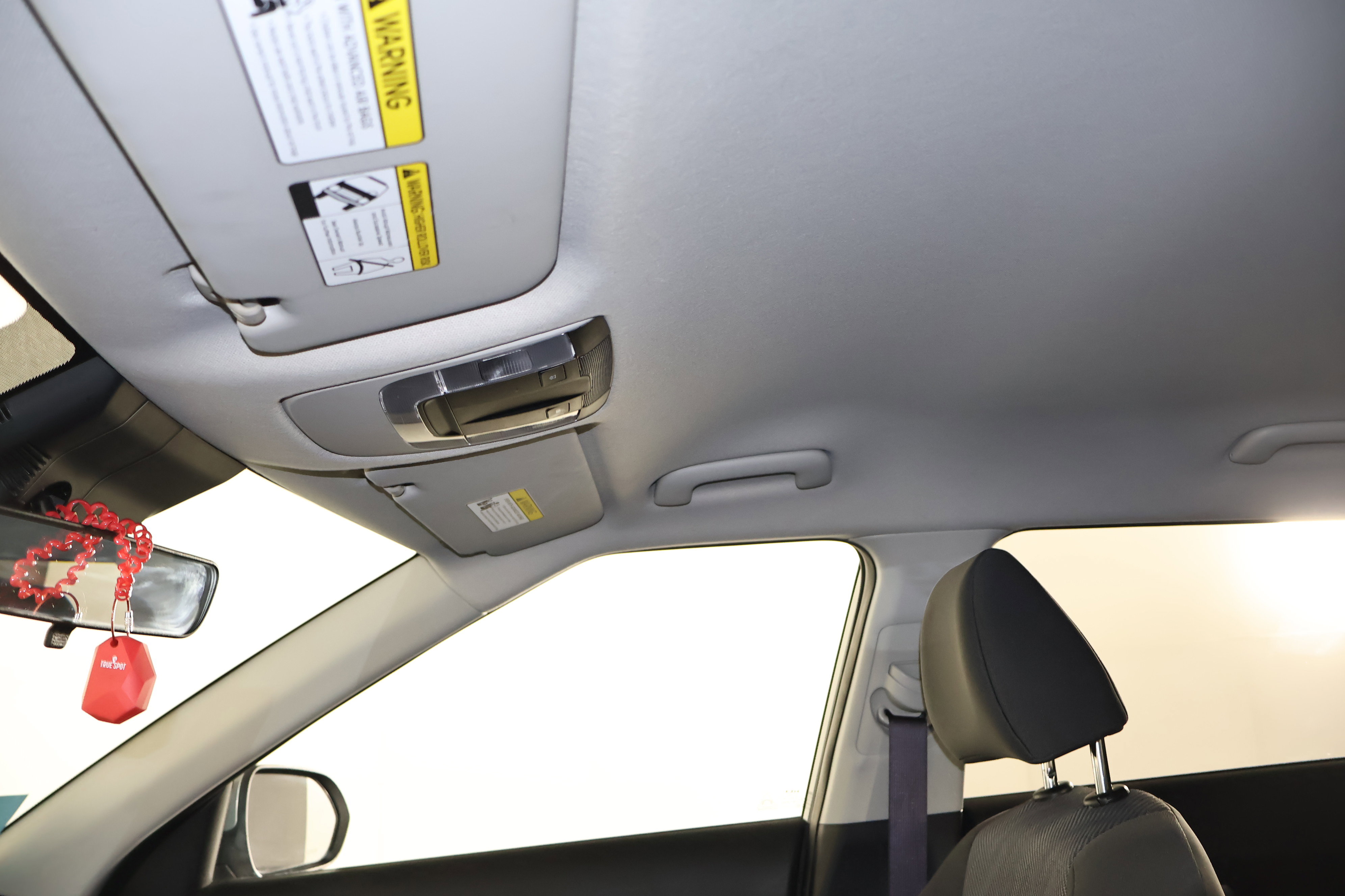 Used 2022 Kia Seltos LX image 39