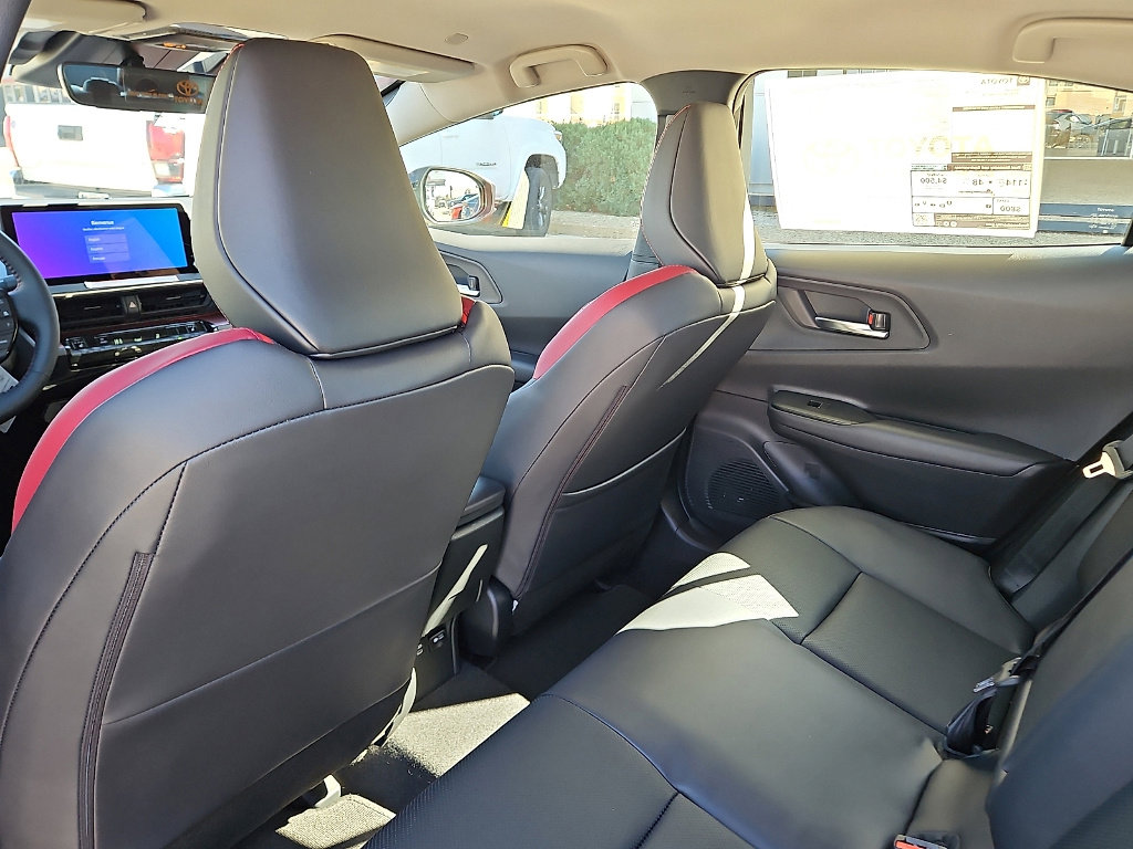 New 2026 Toyota Prius Plug-In Hybrid image 5