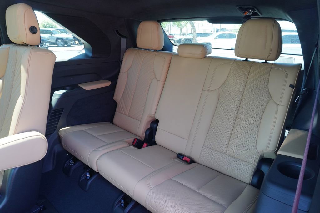 New 2025 Cadillac Escalade IQ Luxury 2 image 9