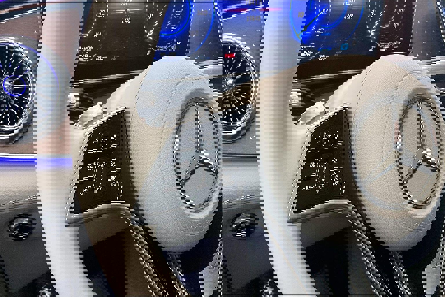 Certified 2023 Mercedes-Benz EQS 450+ SUV image 20