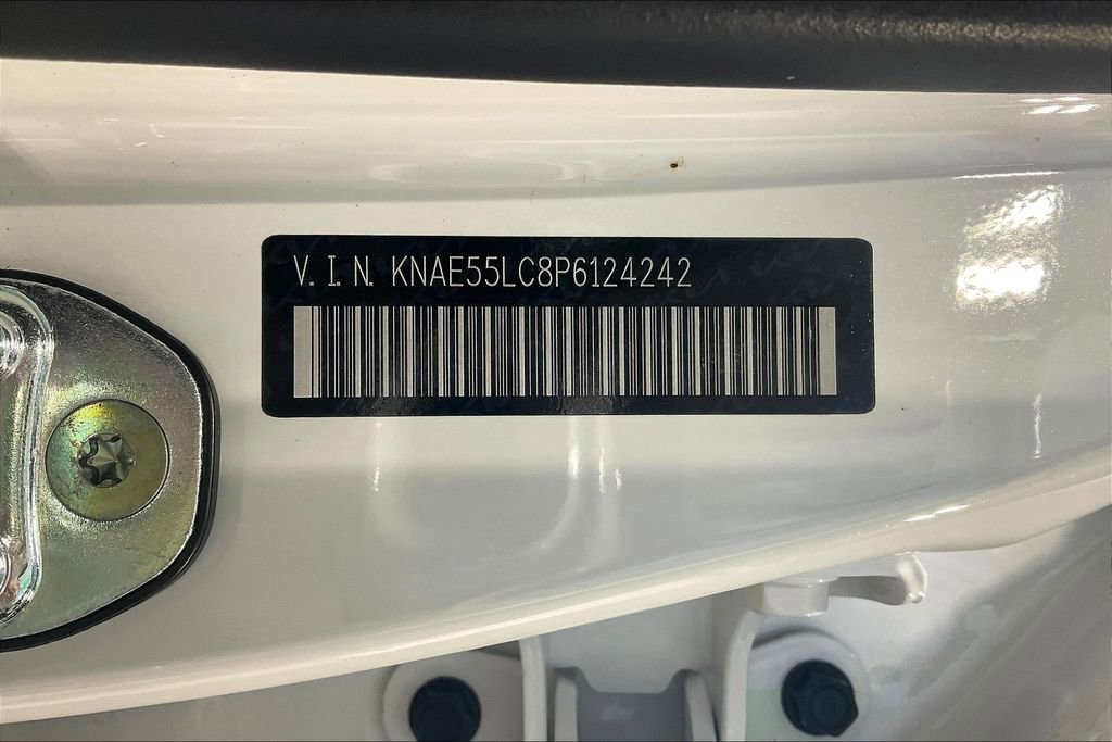 Used 2023 Kia Stinger GT2 image 41