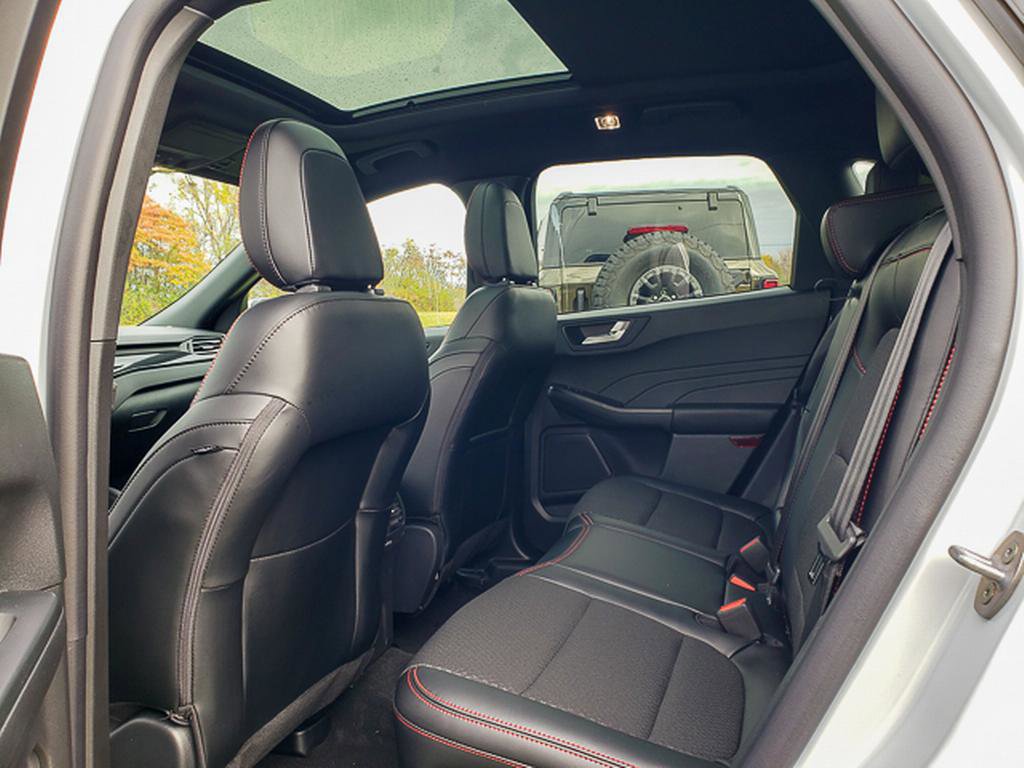 New 2026 Ford Escape ST-Line Select w/ Tech Pack #1 image 11