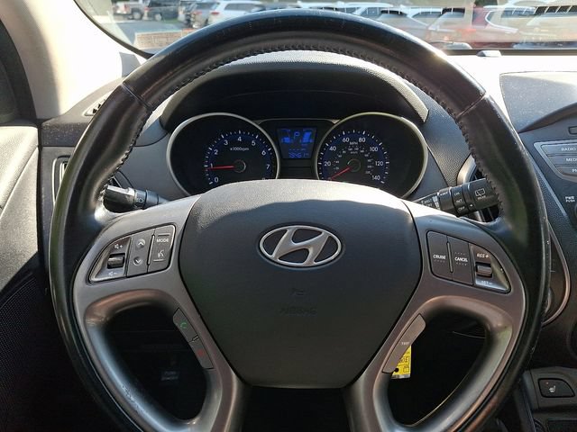 Used 2015 Hyundai Tucson SE AWD/4WD image 24