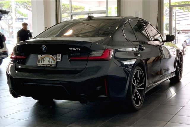 Certified 2023 BMW 330i Sedan w/ M Sport Package RWD image 6
