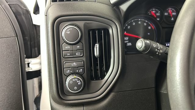 Used 2024 Chevrolet Silverado 1500 Custom AWD/4WD image 20