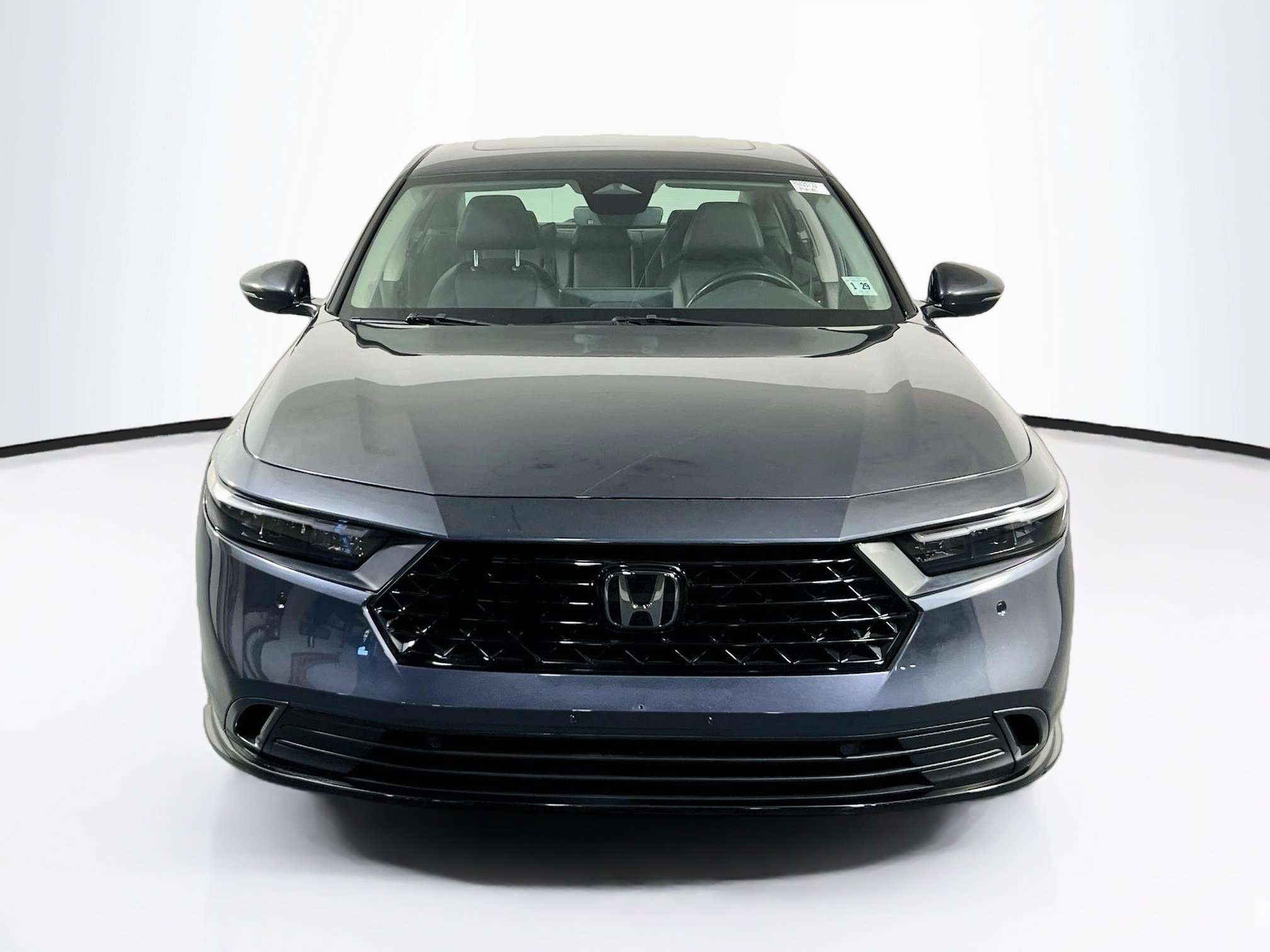 Used 2024 Honda Accord EX-L image 2