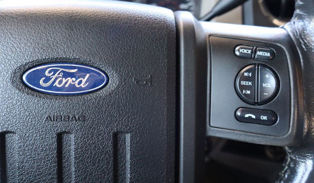 Used 2010 Ford F250 XLT image 25