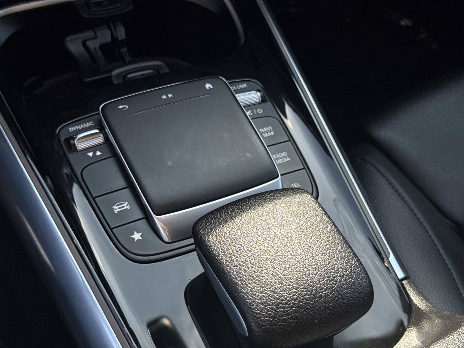 Used 2021 Mercedes-Benz GLA 250 image 24