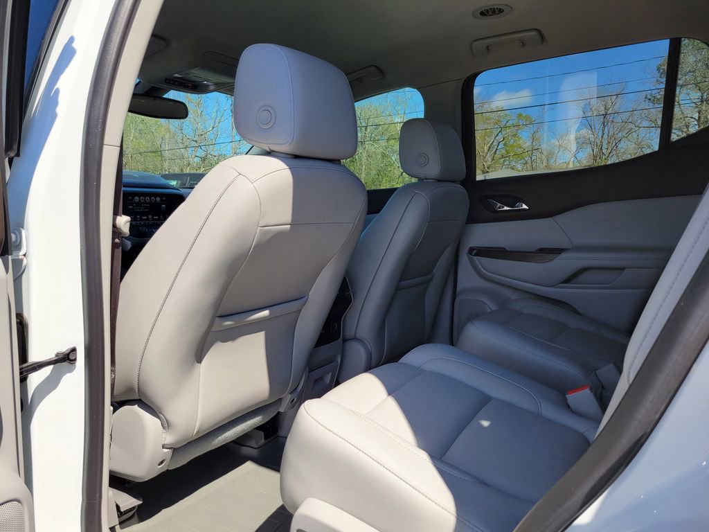 Used 2019 GMC Acadia SLT image 15