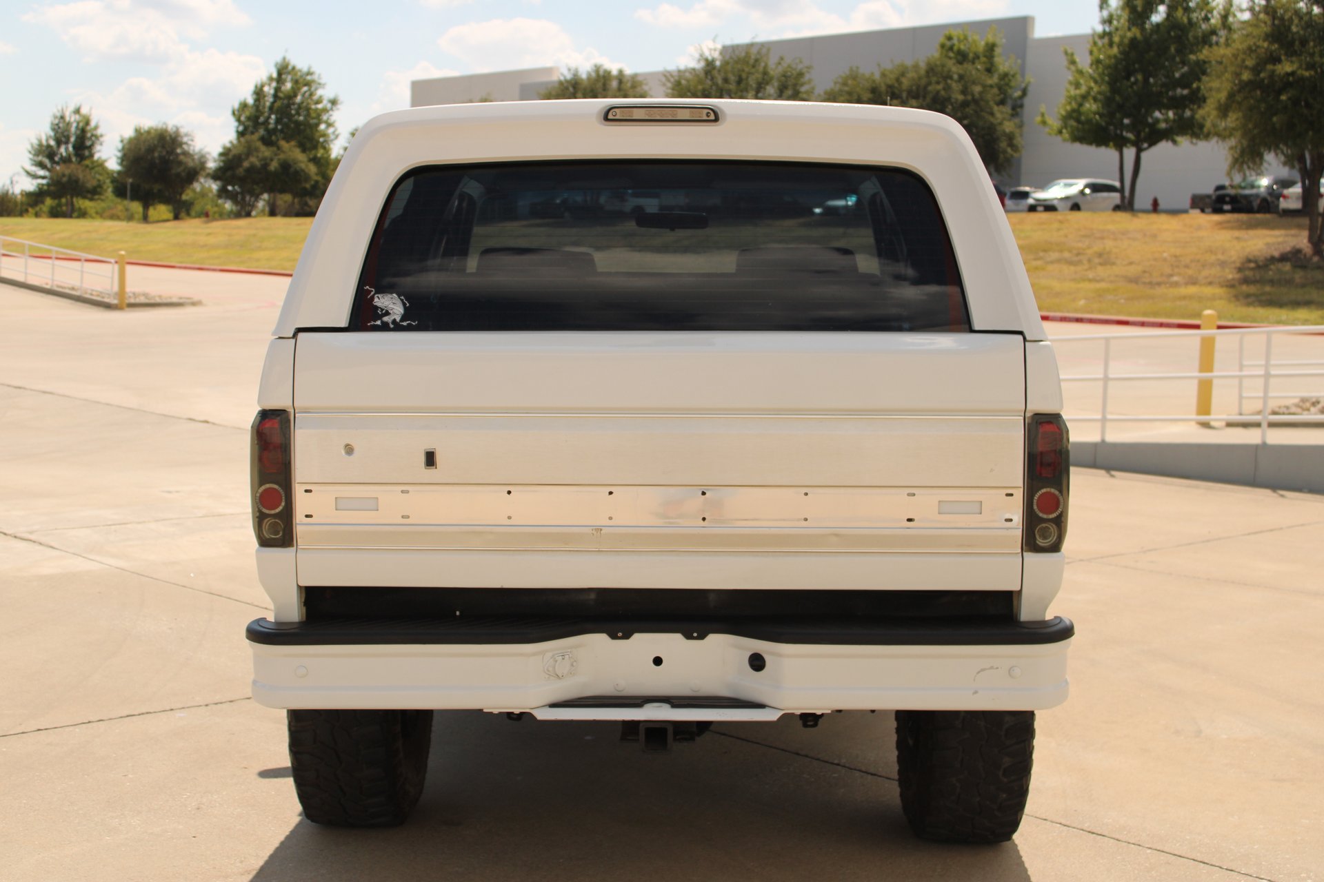 Used 1993 Ford Bronco XLT AWD/4WD image 12
