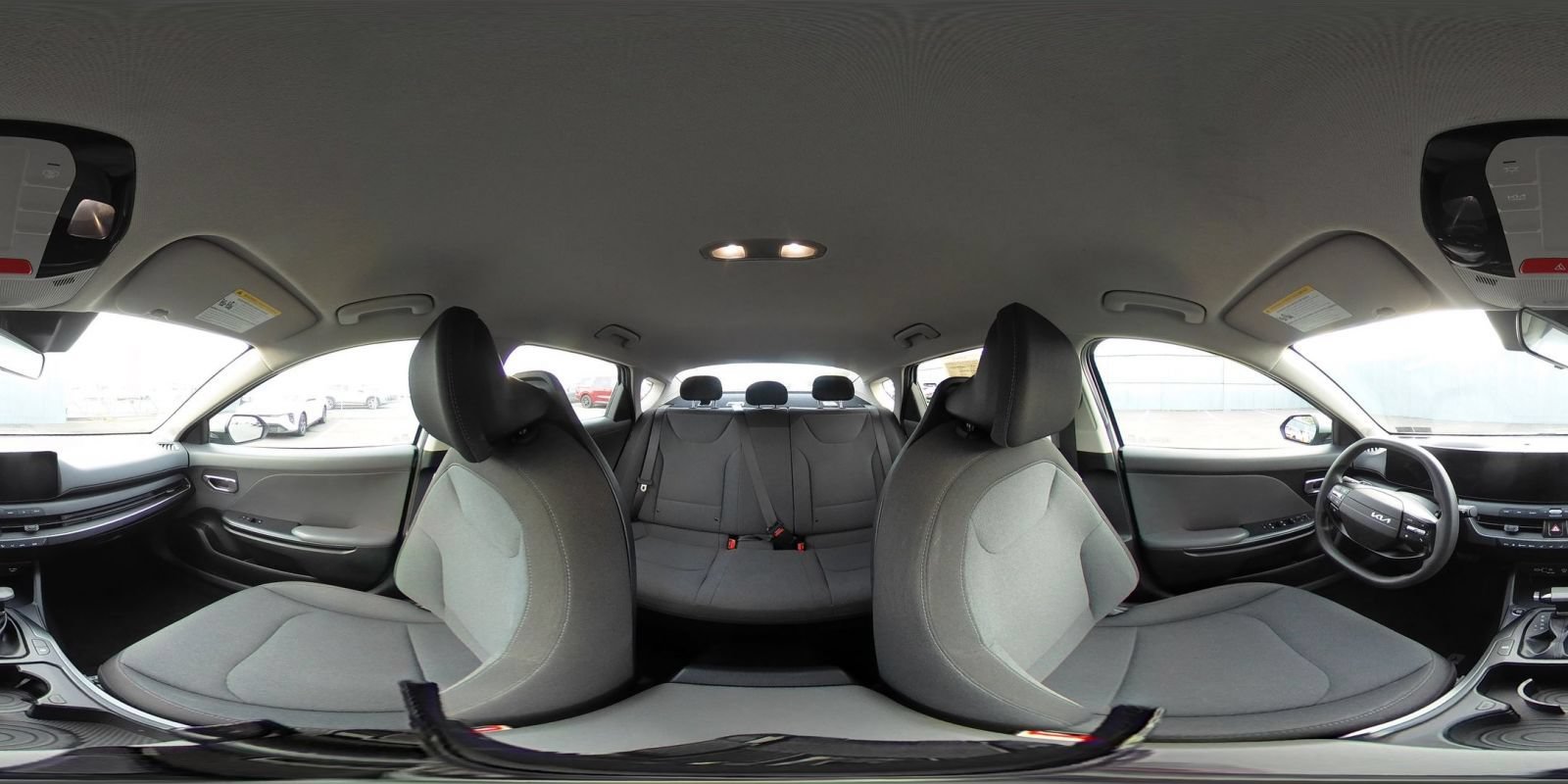 Used 2025 Kia K4 FWD image 41