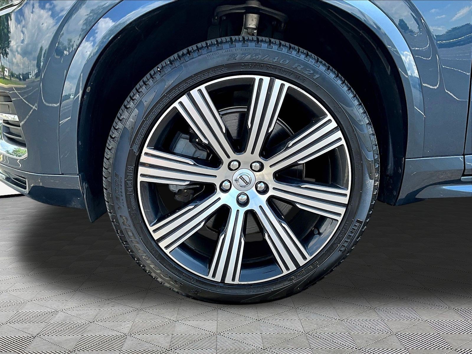 Used 2025 Volvo XC90 T8 Core w/ Protection Package Premier AWD/4WD image 35