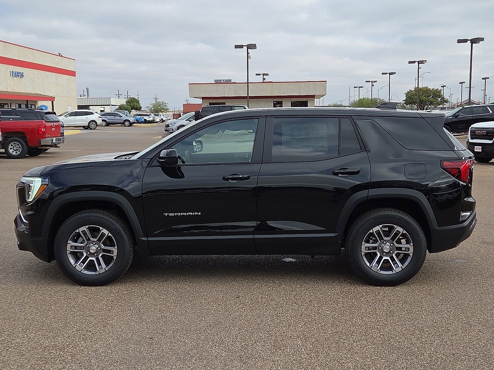 New 2026 GMC Terrain Elevation FWD image 2