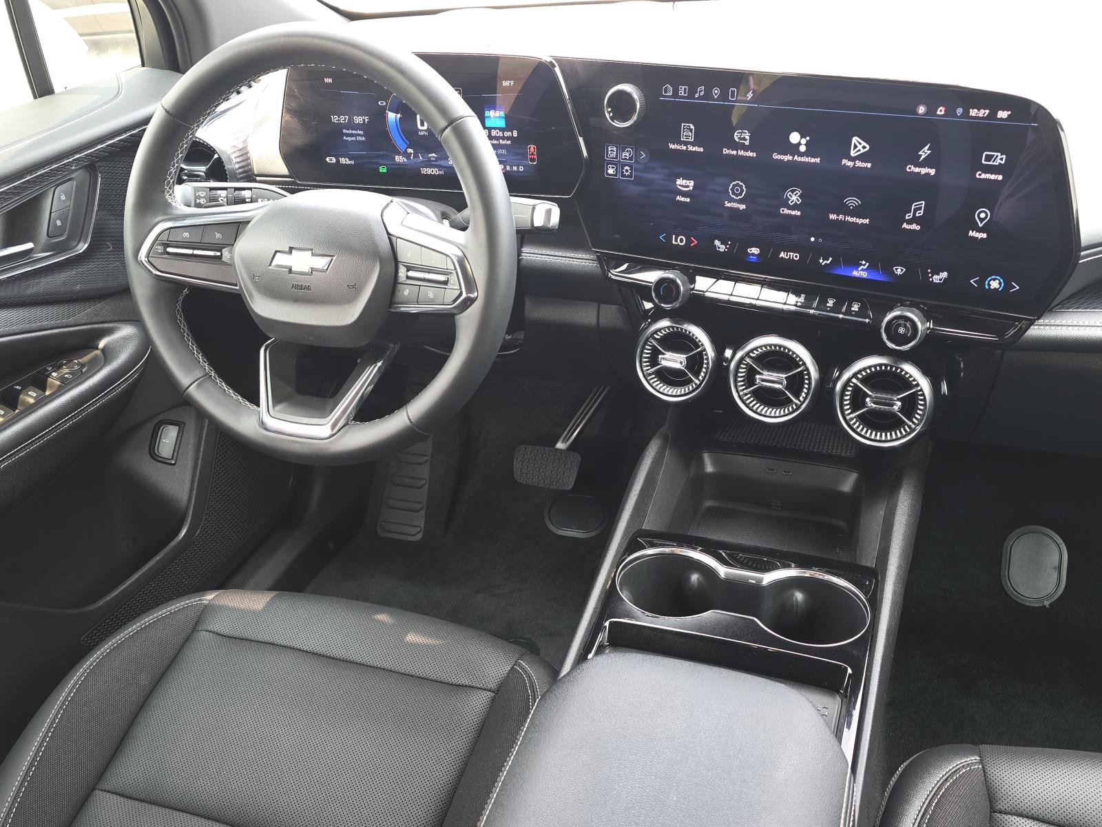 Used 2024 Chevrolet Blazer EV LT AWD/4WD image 10