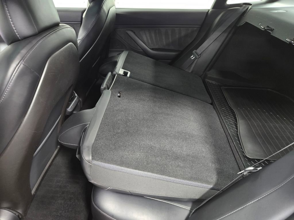 Used 2020 Tesla Model 3 Performance image 33