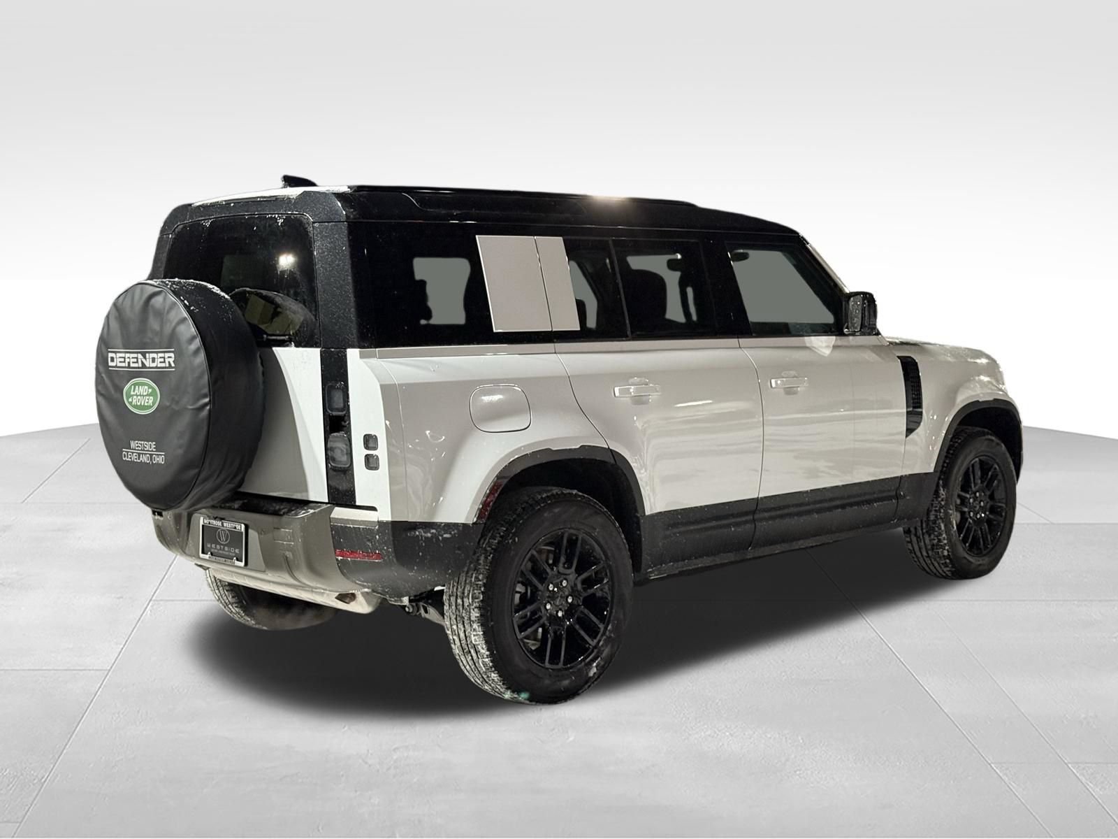 New 2026 Land Rover Defender 110 S AWD/4WD image 6