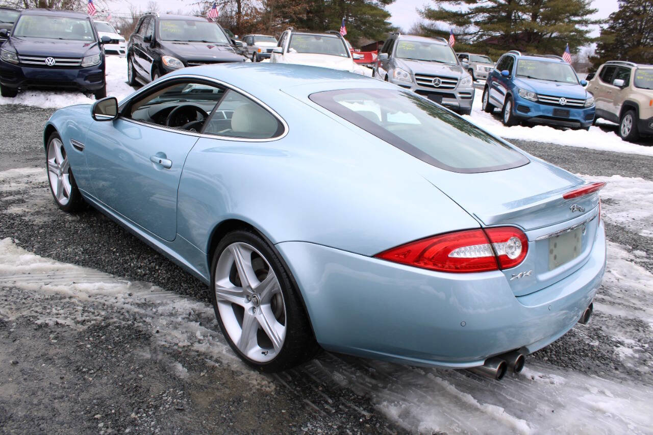 Used 2014 Jaguar XKR R RWD image 9