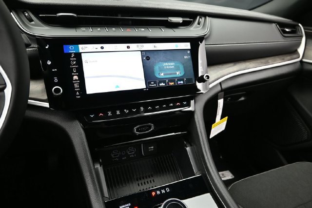 New 2026 Jeep Grand Cherokee Altitude AWD/4WD image 41