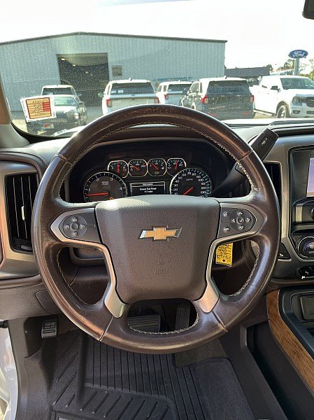 Used 2016 Chevrolet Silverado 3500 LTZ w/ Duramax Plus Package AWD/4WD image 9