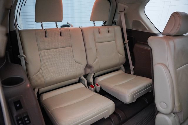 Used 2017 Lexus GX 460 Luxury w/ Preferred Accessory Package AWD/4WD image 29