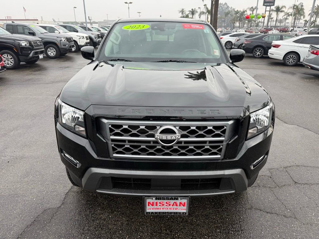 Certified 2023 Nissan Frontier SV w/ SV Convenience Package image 2