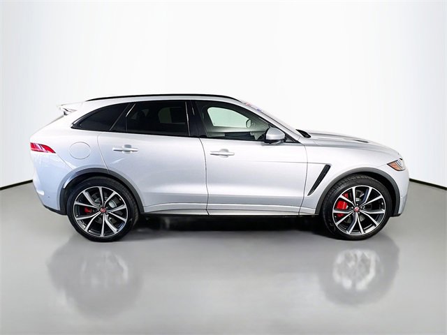 Used 2019 Jaguar F-PACE SVR image 8