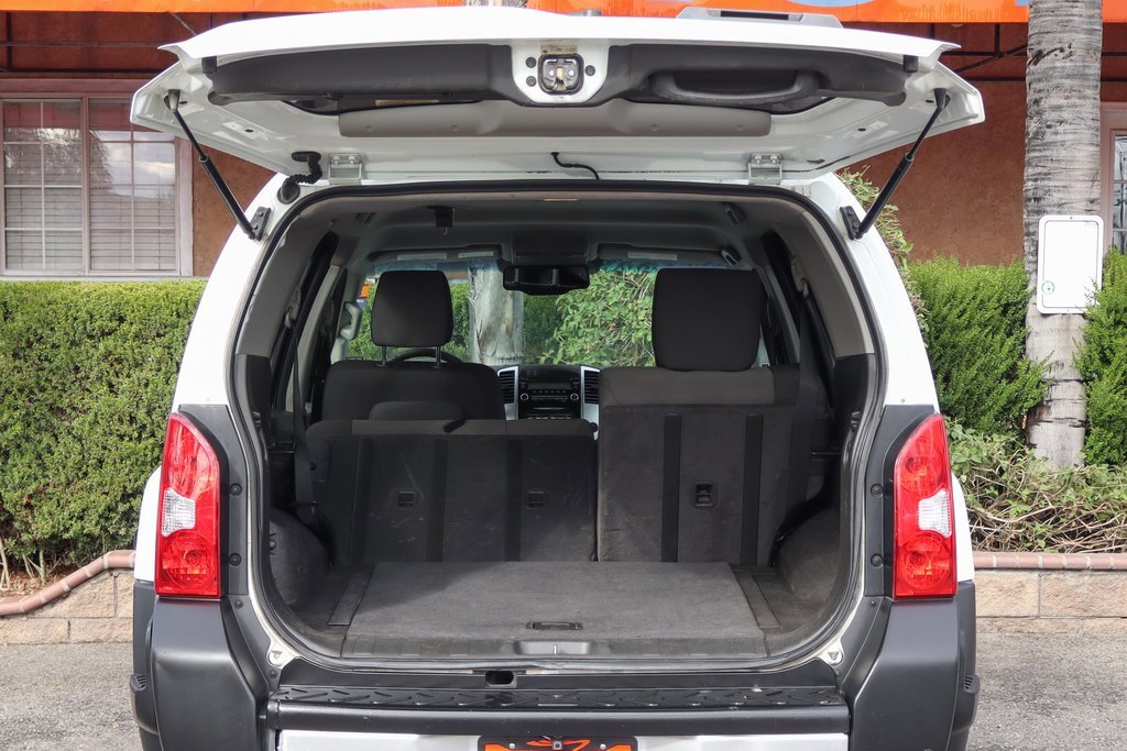 Used 2015 Nissan Xterra X image 8