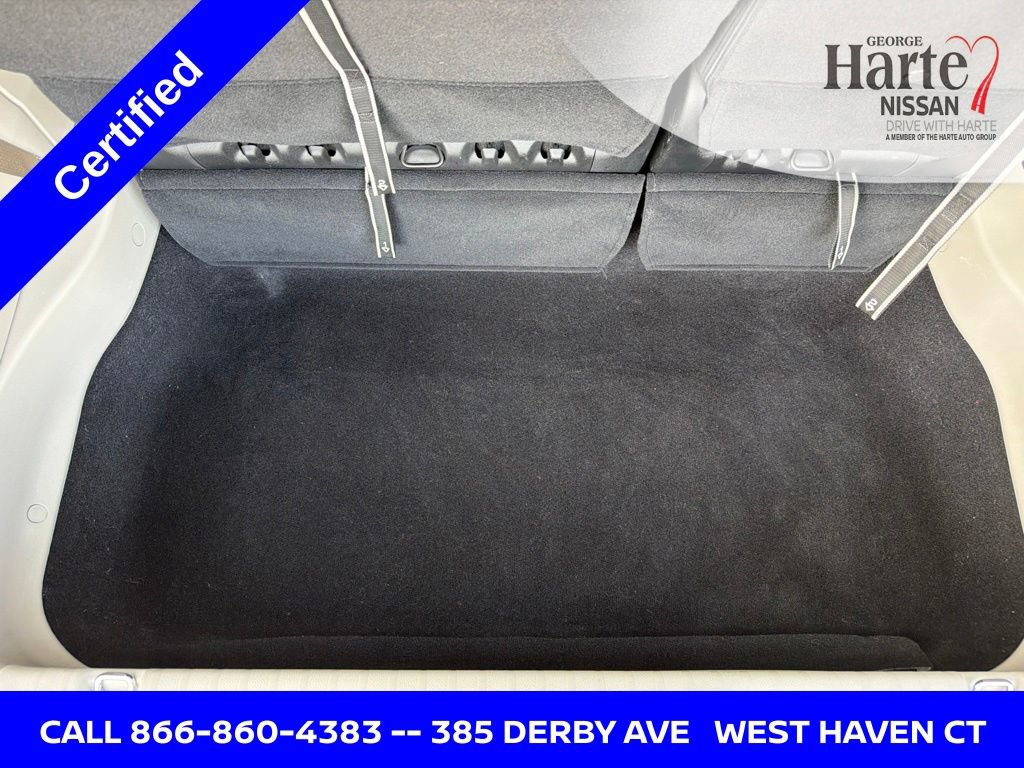 Used 2023 Chrysler Pacifica Touring-L FWD image 22