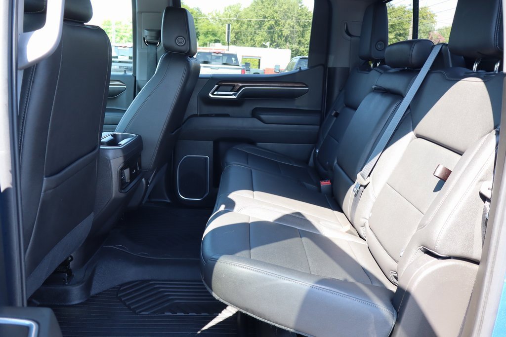 Used 2022 Chevrolet Silverado 1500 LT Trail Boss w/ LT Trail Boss Premium Package image 20