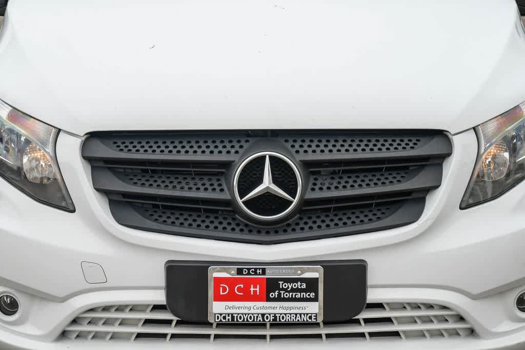 Used 2016 Mercedes-Benz Metris Passenger w/ Active Safety Plus Package image 5