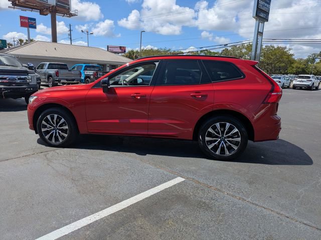 Used 2024 Volvo XC60 B5 Plus w/ Protection Package Premier image 7