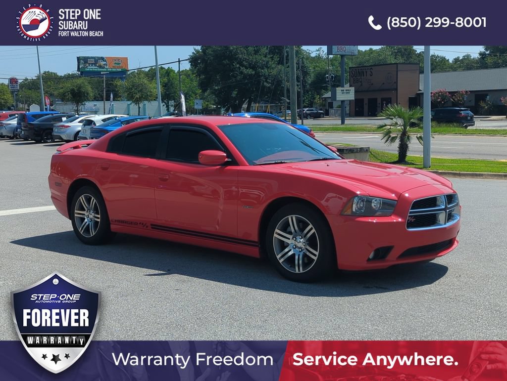 Used 2014 Dodge Charger R/T RWD image 9