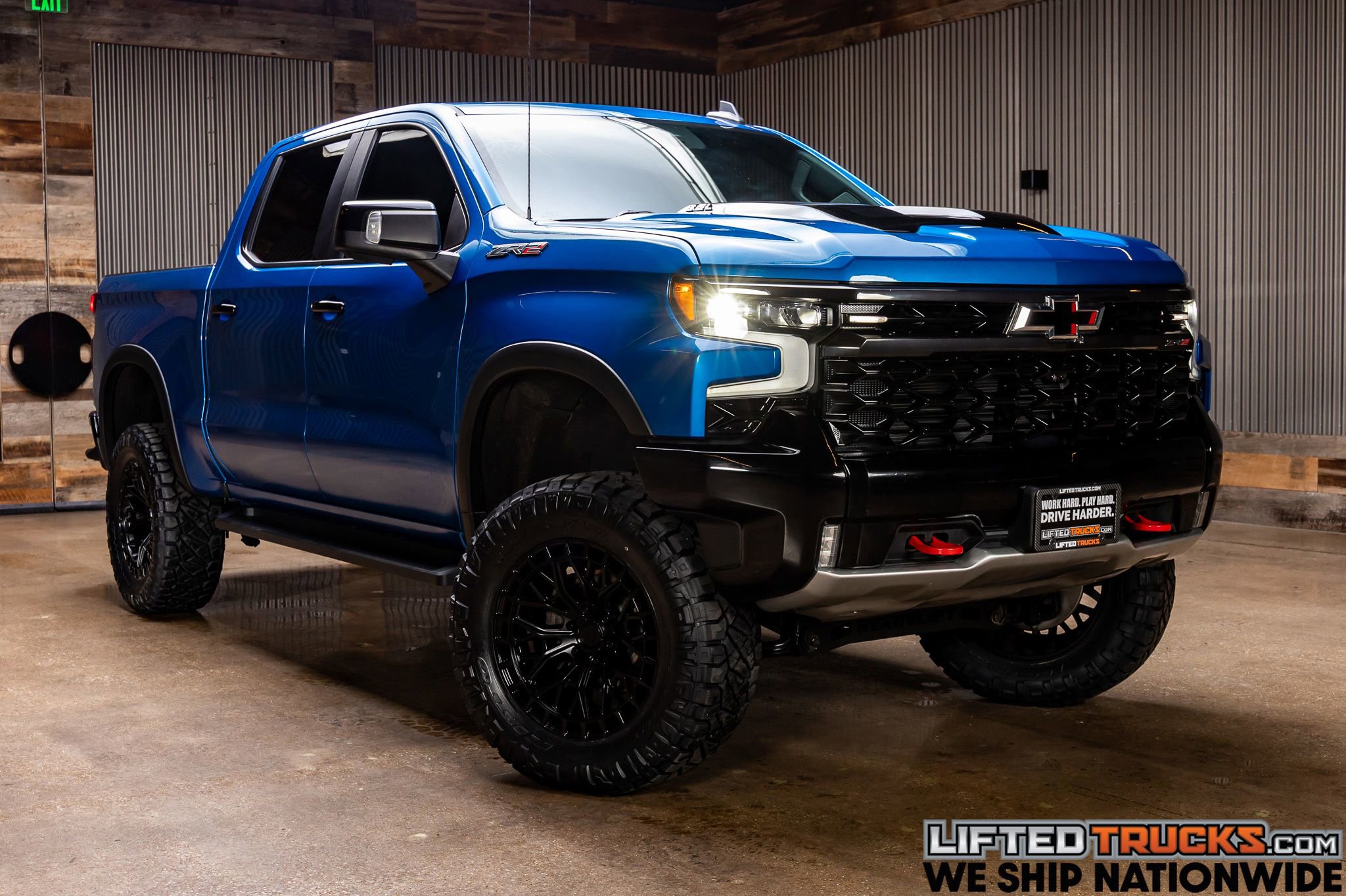 Used 2022 Chevrolet Silverado 1500 ZR2 w/ Technology Package AWD/4WD image 1
