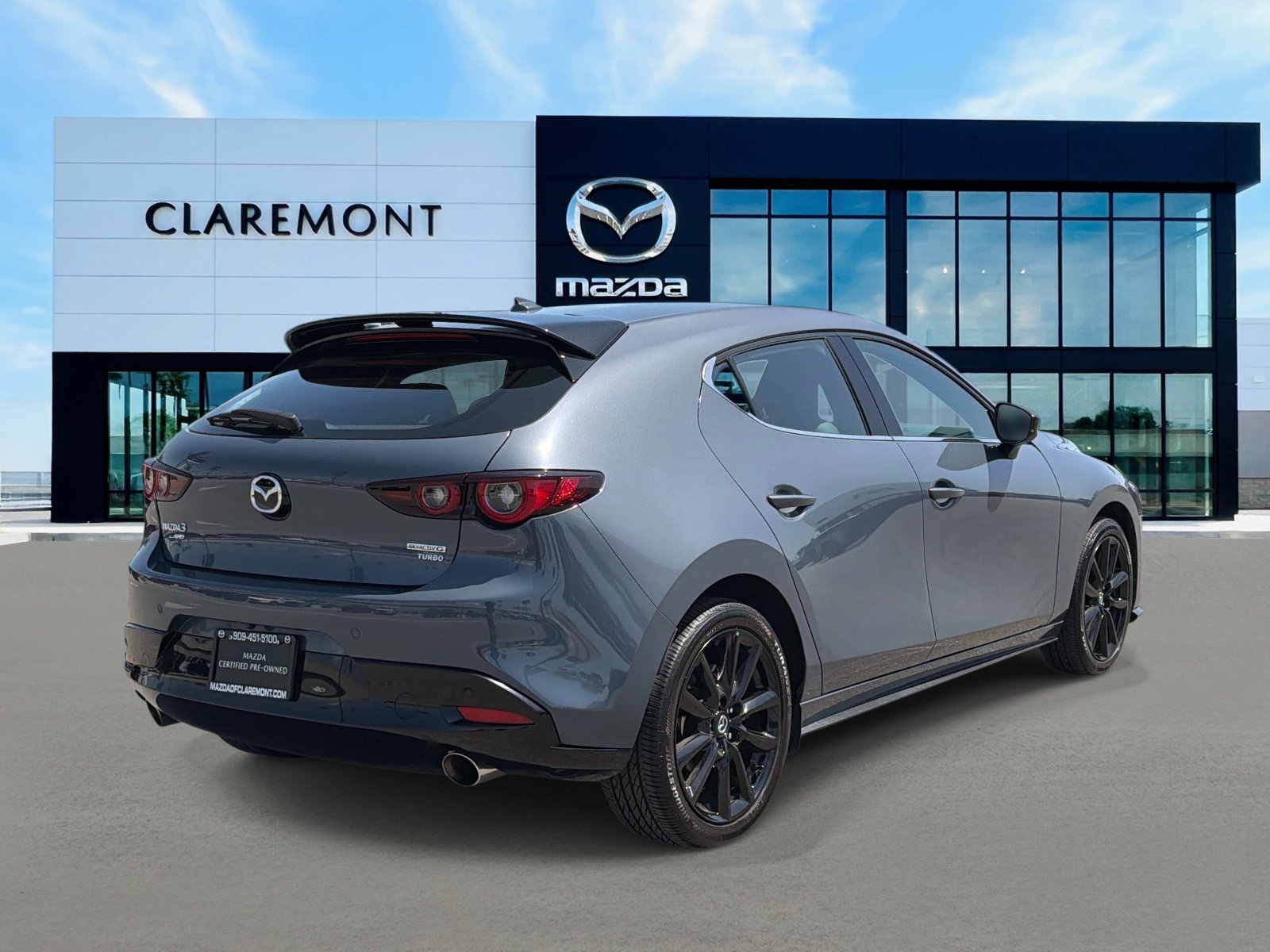 Used 2025 MAZDA MAZDA3 Hatchback w/Premium Plus Pkg AWD/4WD image 5