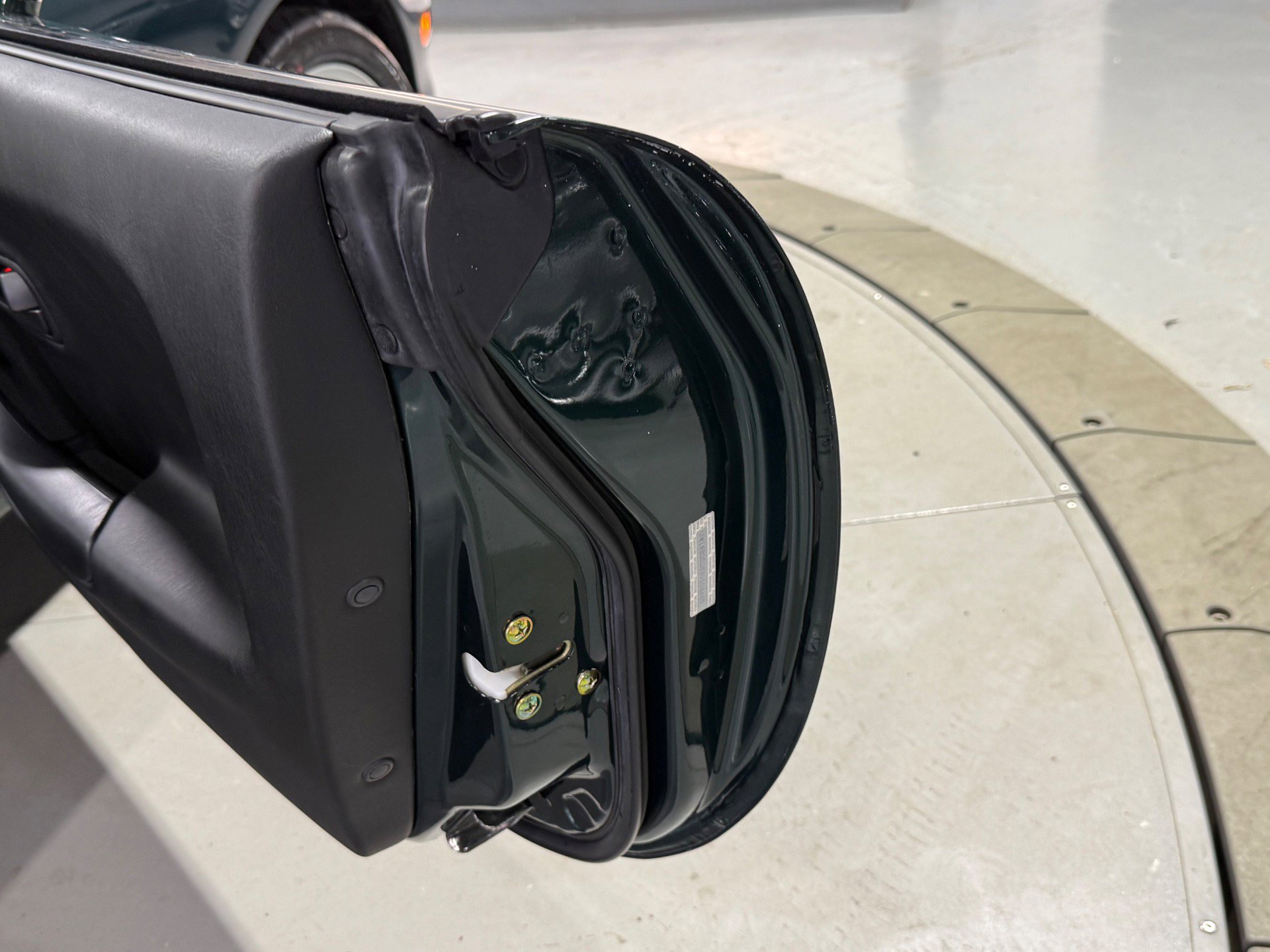 Used 1999 MAZDA MX-5 Miata RWD image 60