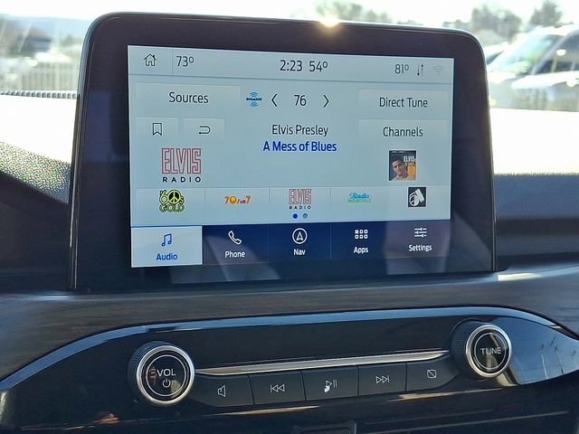 Used 2020 Ford Escape Titanium image 19