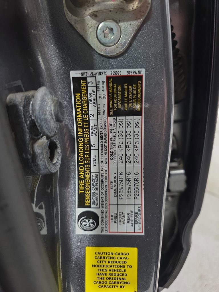 Used 2018 Nissan Frontier PRO-4X AWD/4WD image 22