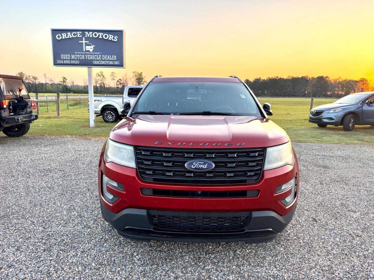 Used 2017 Ford Explorer Sport w/ Equipment Group 401A image 5