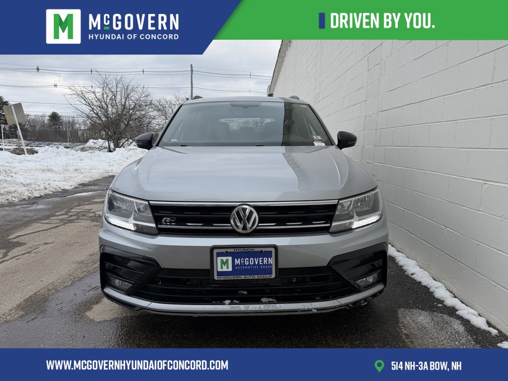Used 2020 Volkswagen Tiguan SE R-Line w/ 3rd Row Seat Package image 29