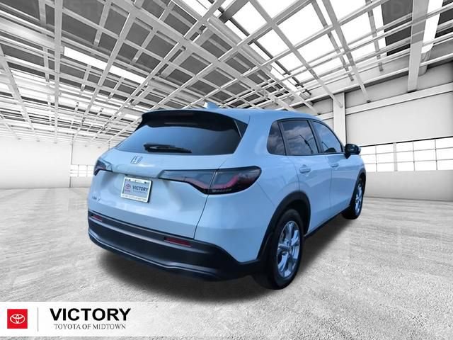 Used 2023 Honda HR-V LX video 3