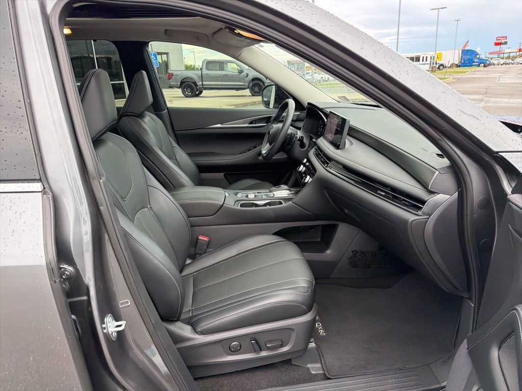 Used 2023 INFINITI QX60 Luxe w/ Cargo Package AWD/4WD image 21