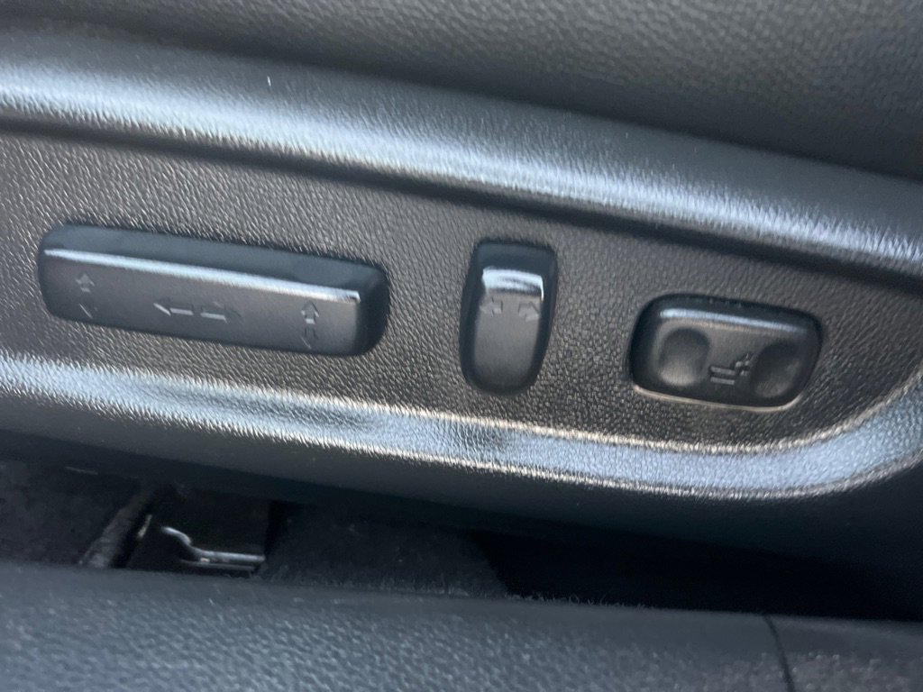 Used 2016 Honda Accord Sport image 24