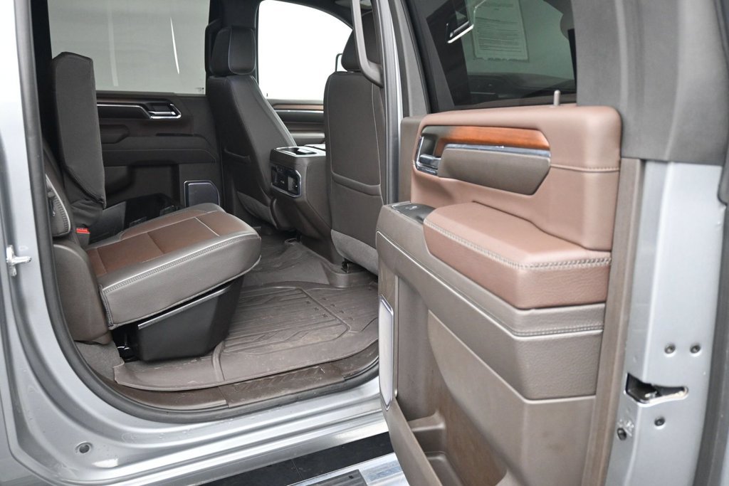 Used 2024 GMC Sierra 2500 Denali w/ Denali Reserve Package AWD/4WD image 11