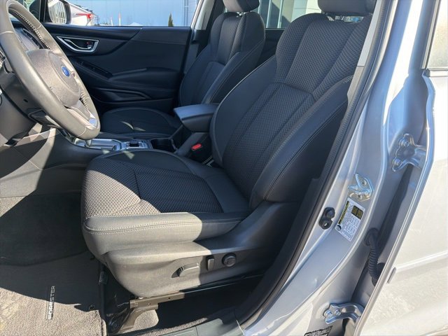 Used 2023 Subaru Forester Premium image 21